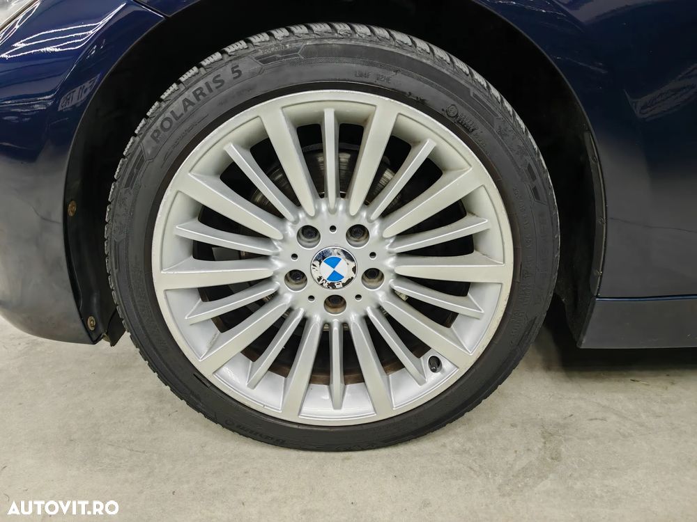 BMW Seria 3 320d Touring Aut. Blue Performance Luxury Line - 32
