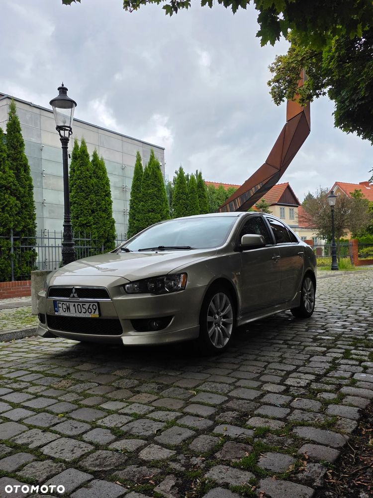 Mitsubishi Lancer 1.8 Intense - 3