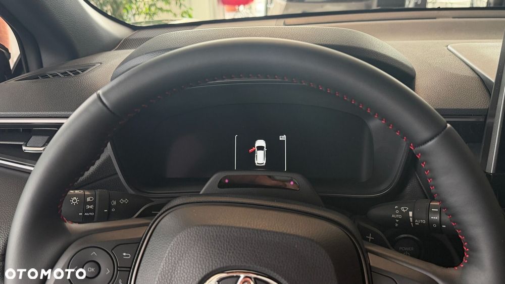 Toyota Corolla Cross - 16