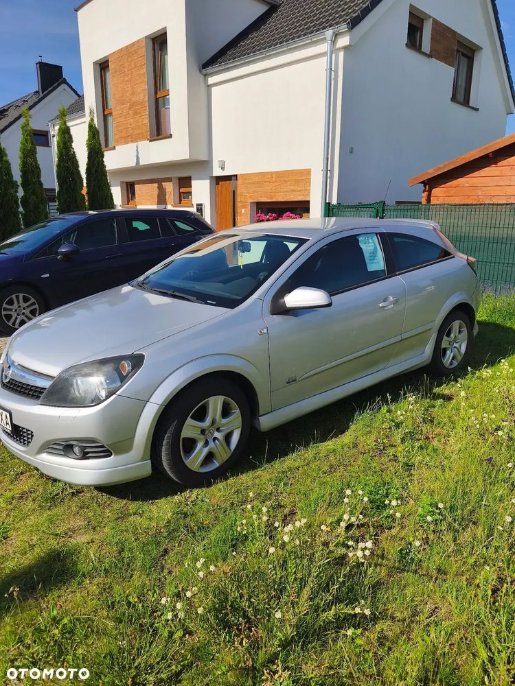 Opel Astra 1.6 Essentia - 3