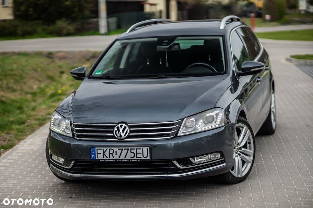 Volkswagen Passat 2.0 TDI Highline DSG - 25
