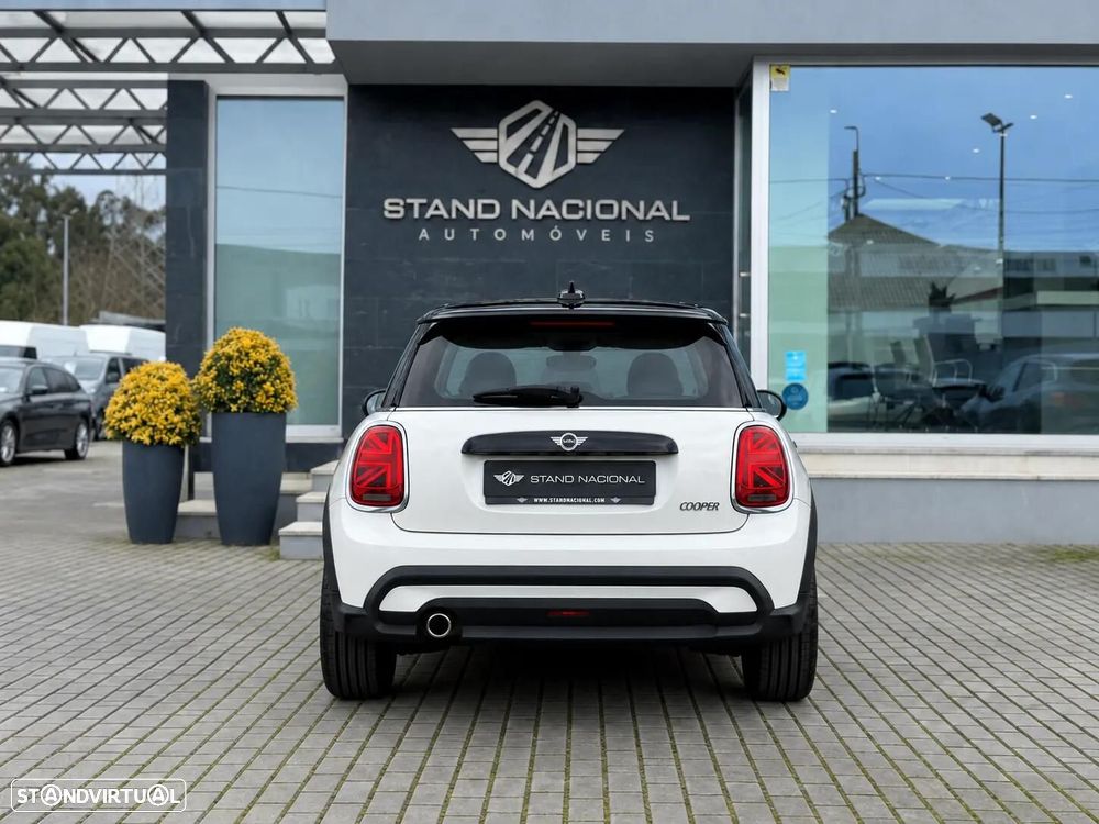 MINI 3 Portas Cooper Auto - 7