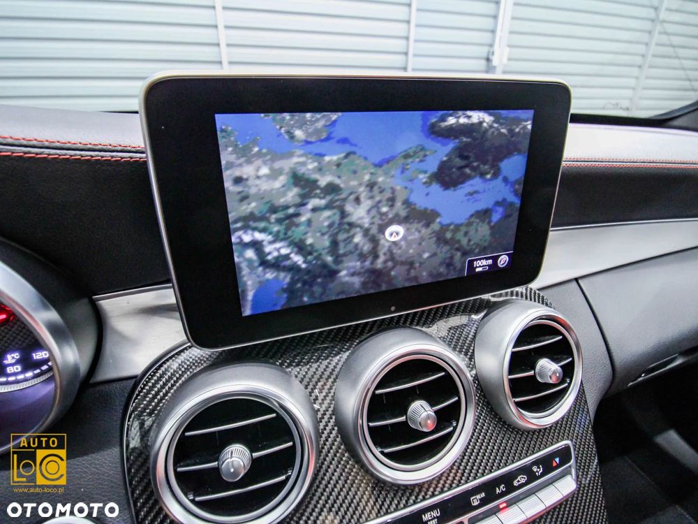 Mercedes-Benz Klasa C AMG 63 S AMG Speedshift 7G-MCT - 21