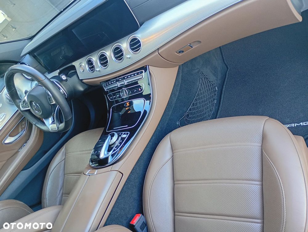 Mercedes-Benz Klasa E 43 AMG 4-Matic - 11