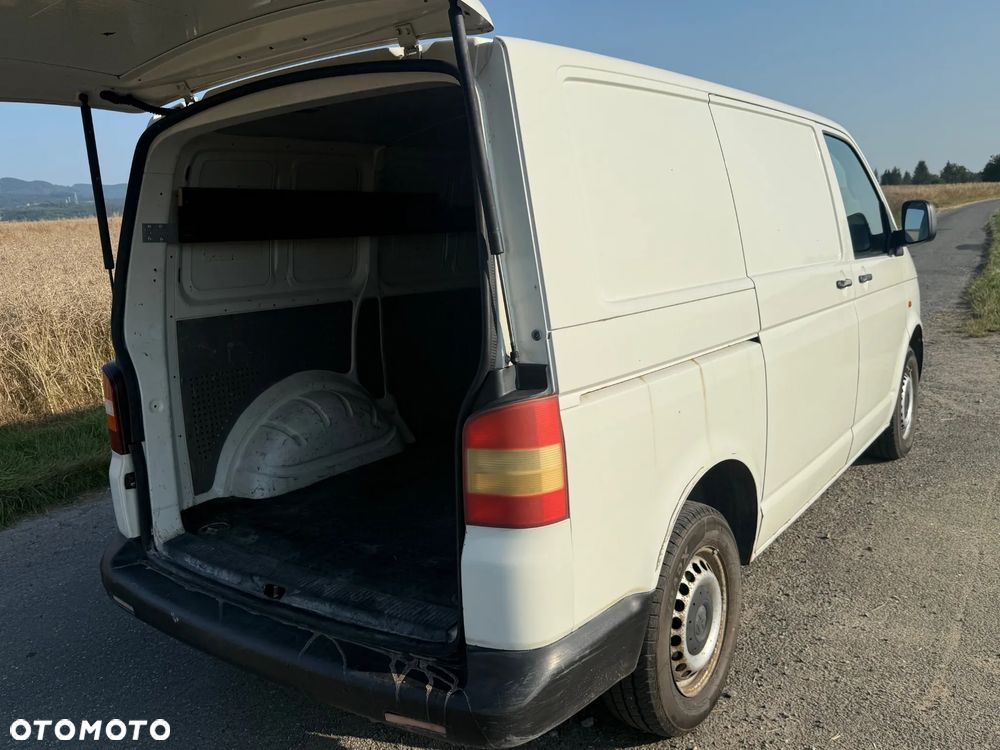 Volkswagen Transporter T5 TDI L1H1 - 5