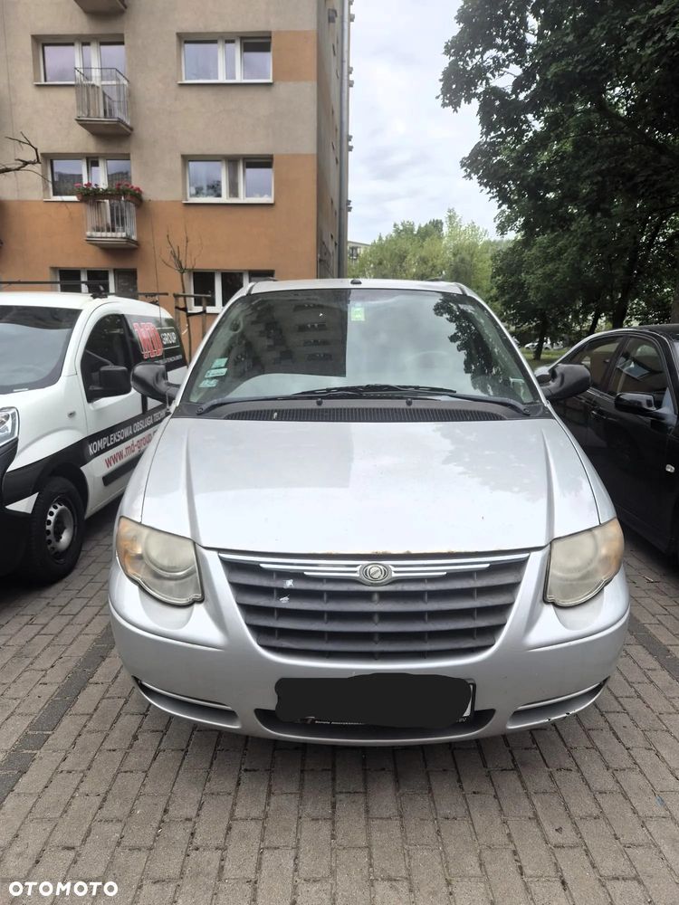 Chrysler Town & Country 3.3 - 2