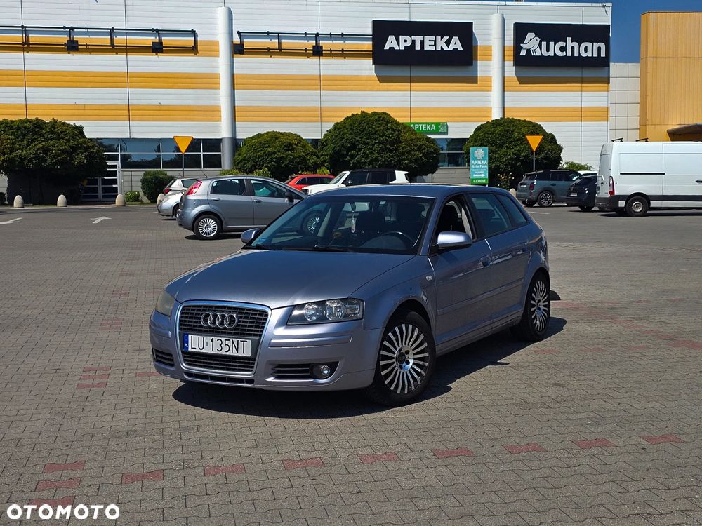 Audi A3 Sportback - 1