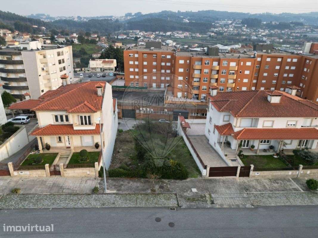 Terreno  para venda - Grande imagem: 2/12
