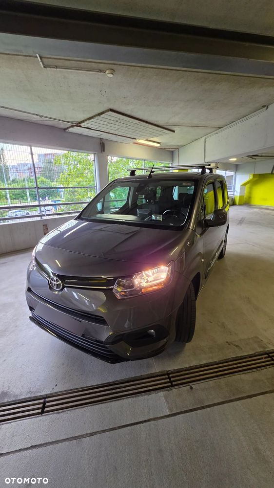 Toyota Proace City Verso 1.2 D-4T Family - 1