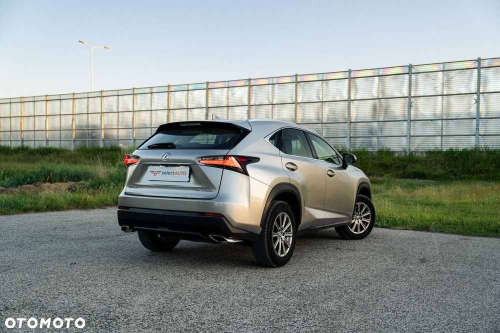 Lexus NX 200t Elite AWD - 7