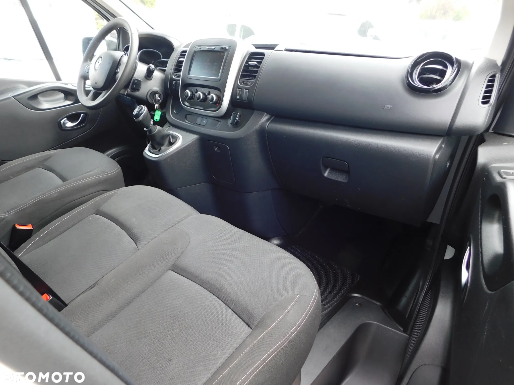 Renault Trafic - 7