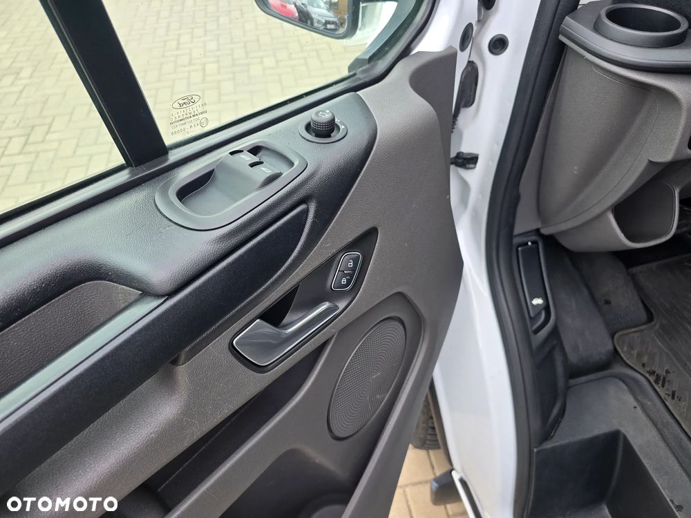 Ford Transit Custom - 20