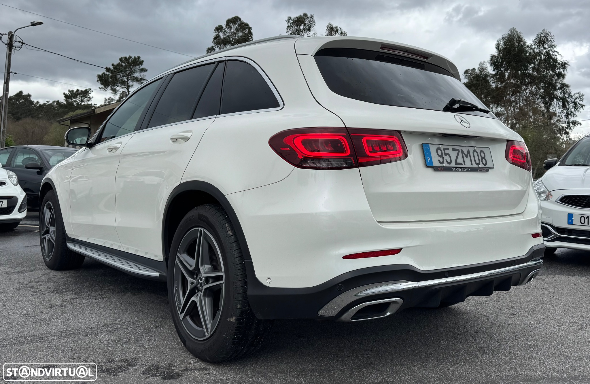 Mercedes-Benz GLC 220 d 4Matic 9G-TRONIC AMG Line - 3