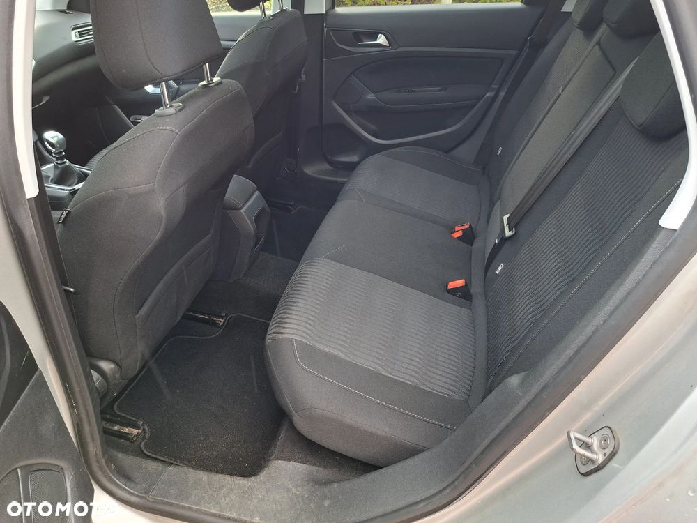 Peugeot 308 1.6 BlueHDi Business Line S&S - 13