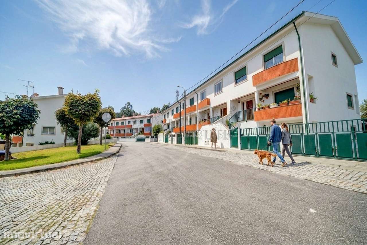 Moradia T3 para Arrendamento em Prazins, Guimarães - Grande imagem: 4/40