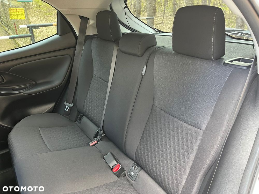 Toyota Yaris 1.5 Comfort CVT - 20