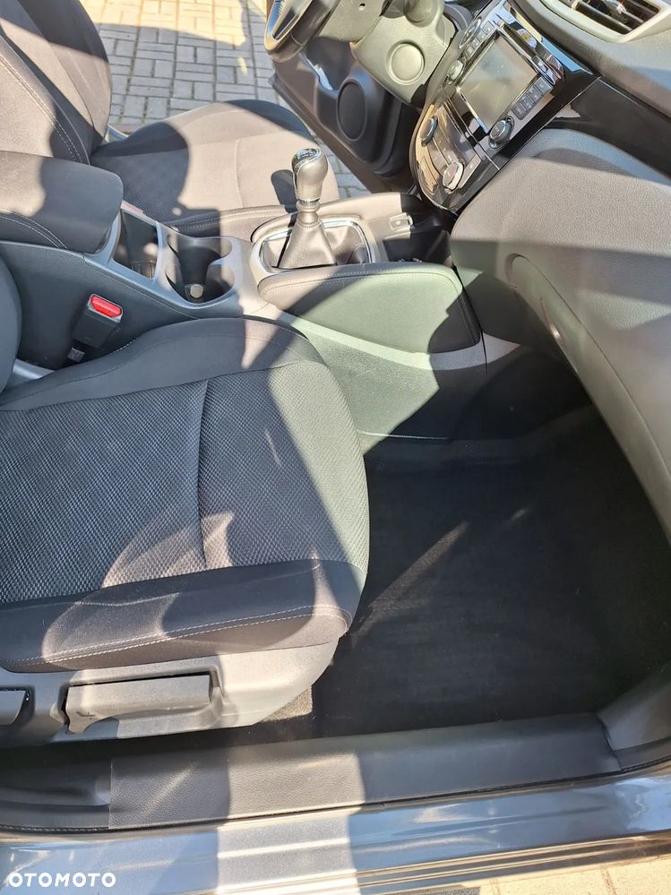 Nissan Qashqai 1.2 DIG-T N-Tec - 14