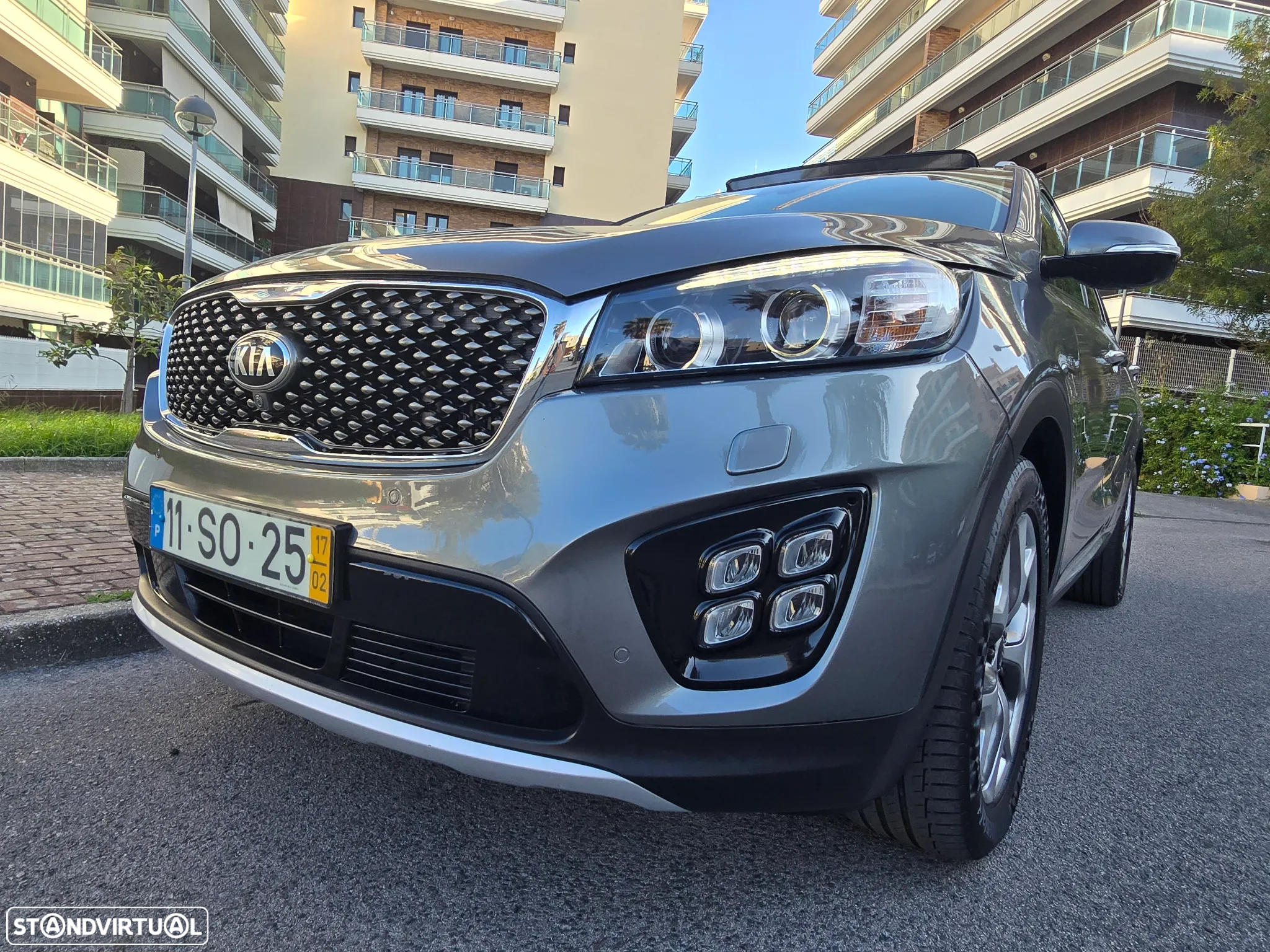 Kia Sorento 2.2 CRDi TX TOP Aut. - 2