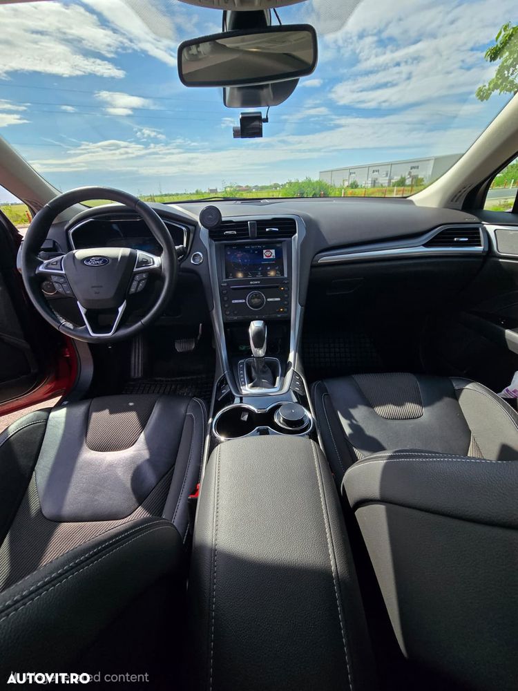 Ford Mondeo 2.0 TDCI PowerShift Titanium - 29