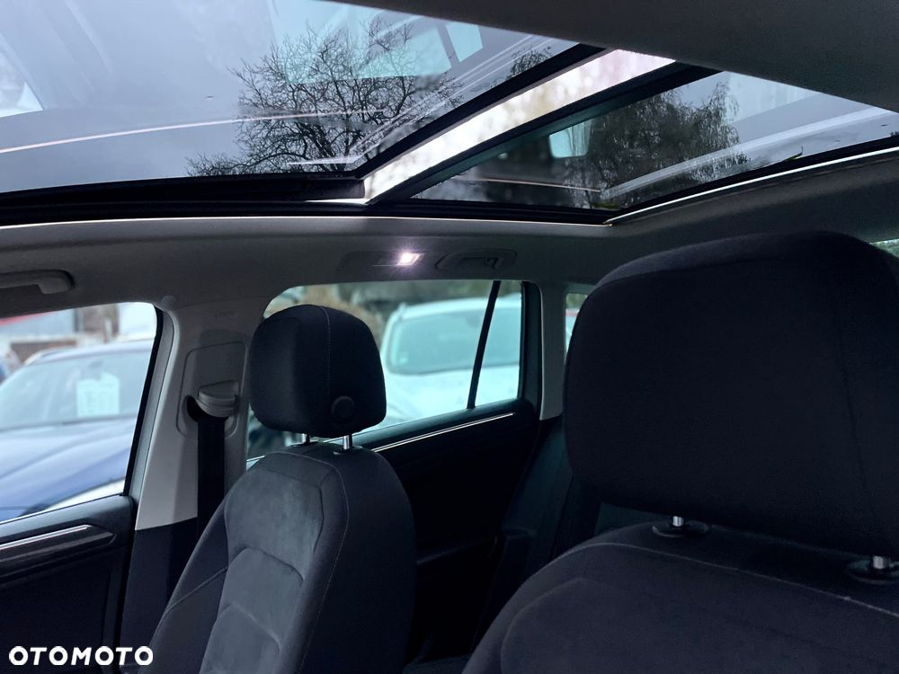 Volkswagen Tiguan 2.0 TDI SCR DSG R-Line - 30