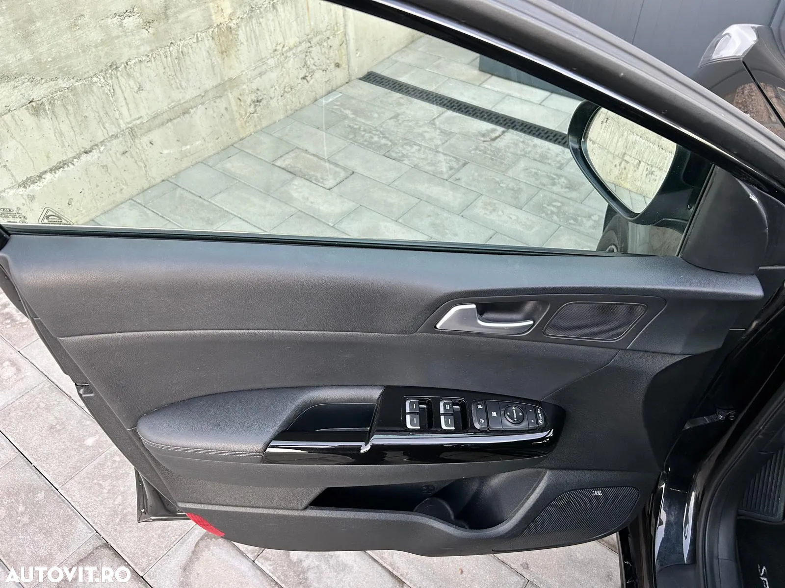 Kia Sportage - 17