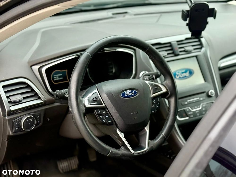 Ford Mondeo 2.0 TDCi Titanium PowerShift - 9