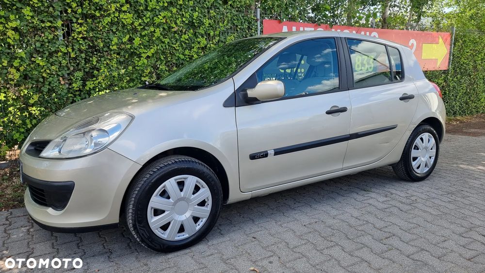 Renault Clio 1.5 dCi Extreme - 19