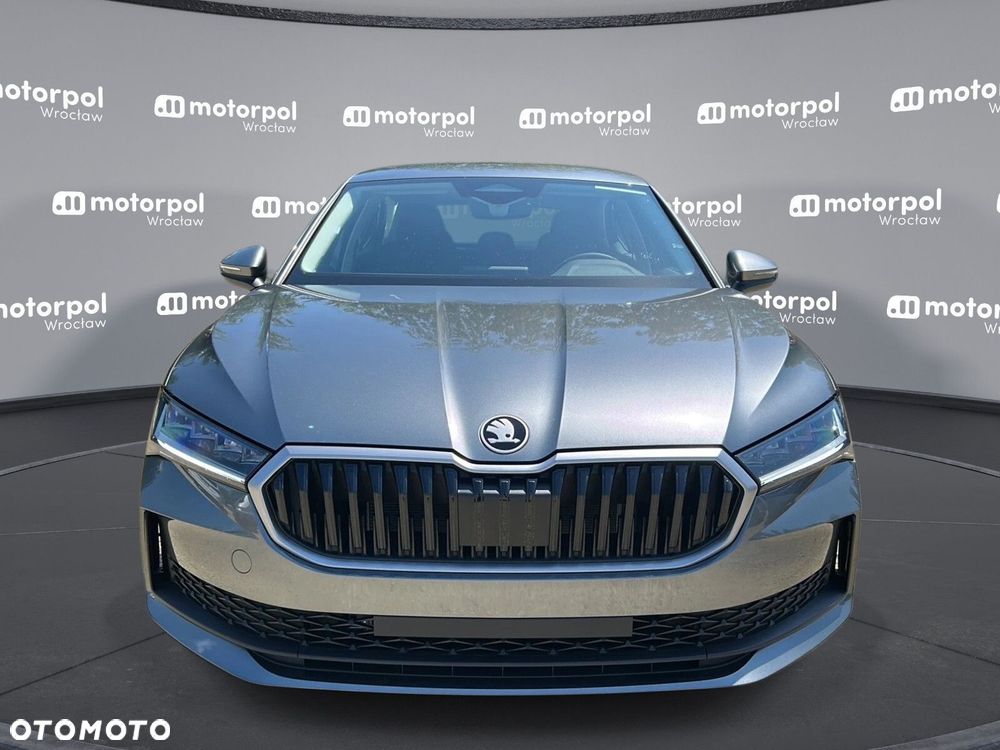 Skoda Superb 2026 photo 2