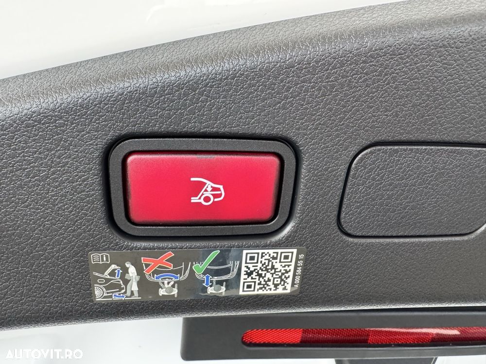 Mercedes-Benz CLE 200 4MATIC 9G-TRONIC Edition AMG Line - 9