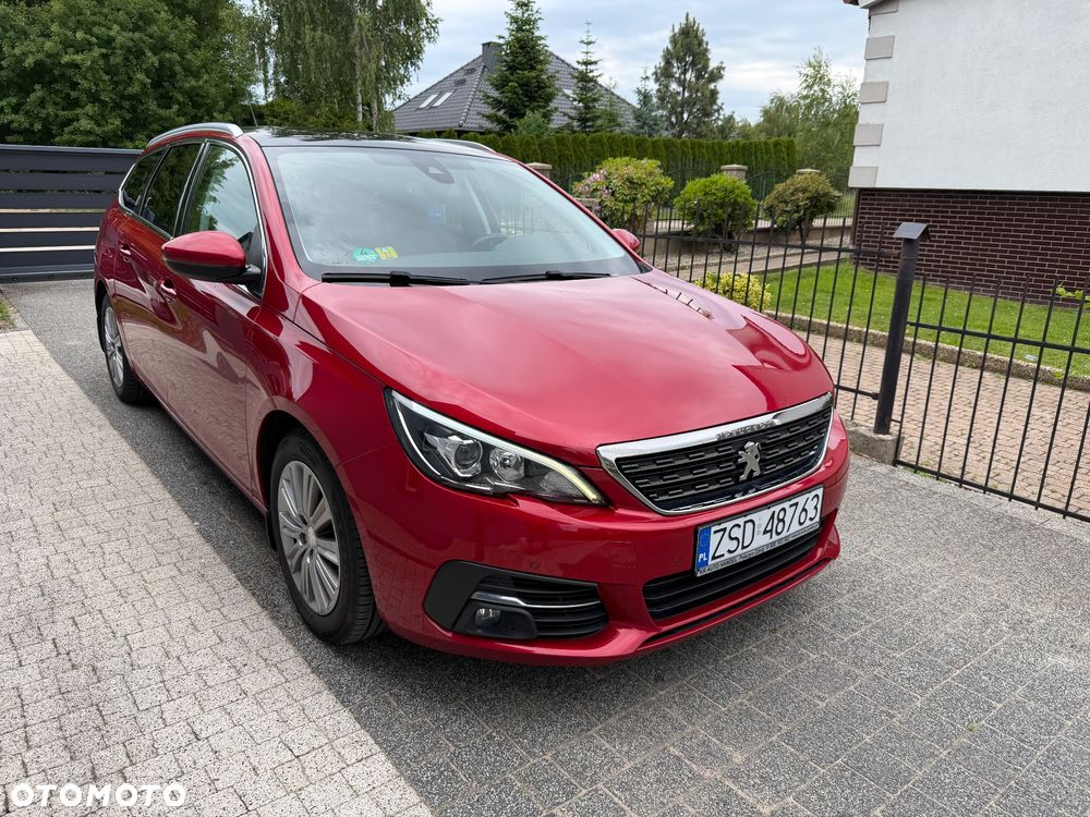 Peugeot 308 BlueHDi 130 Stop & Start Allure Pack - 1