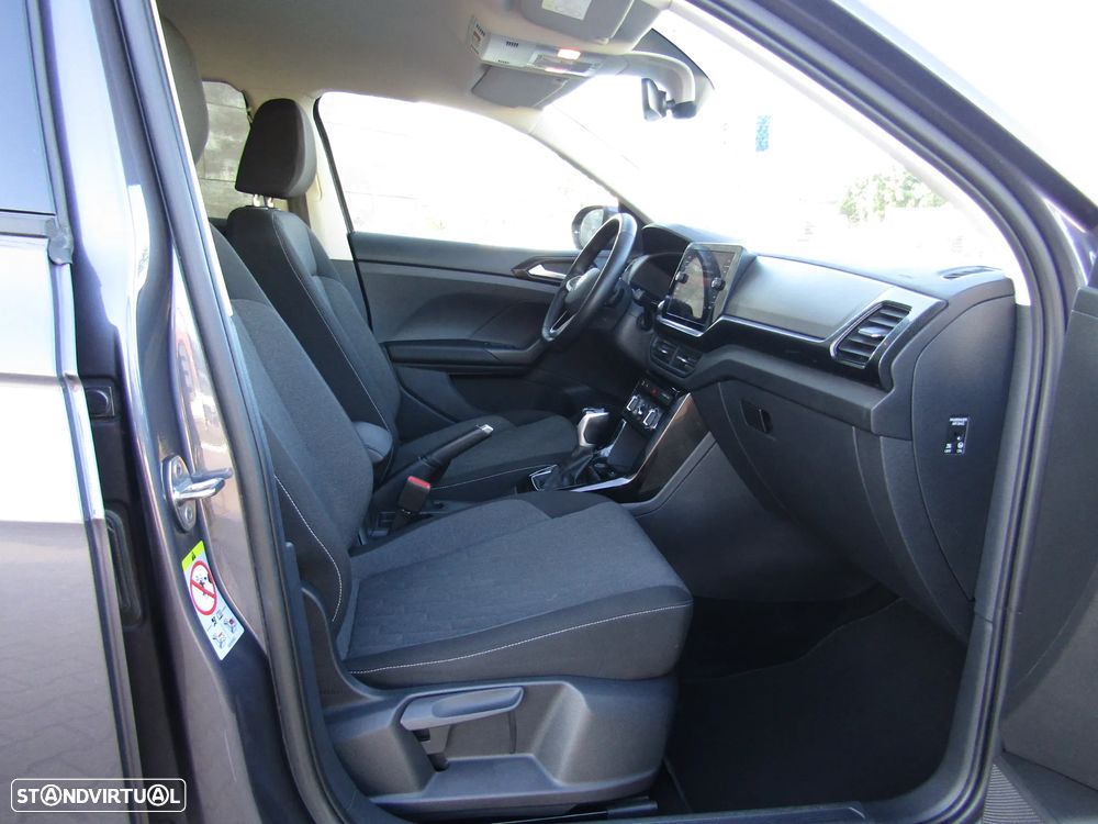 VW T-Cross 1.0 TSI Urban DSG - 19