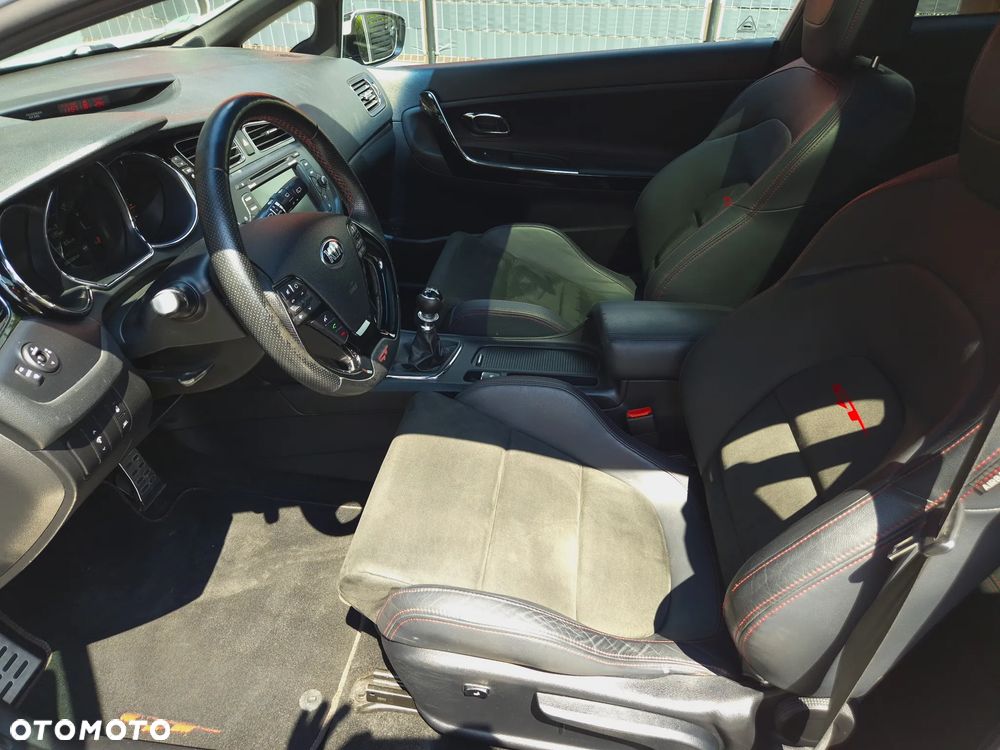 Kia ProCeed 1.6 T-GDI GT-Track - 8