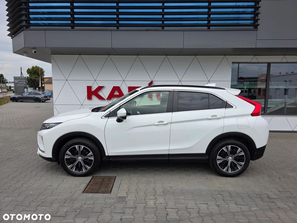 Mitsubishi Eclipse Cross 1.5 T-MIVEC CVT 2WD Spirit - 4