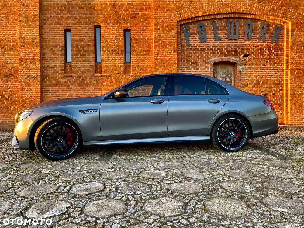 Mercedes-Benz Klasa E AMG 63 S 4-Matic+ - 16