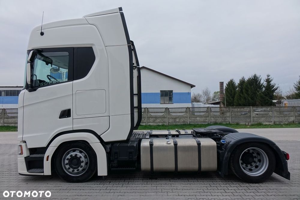 Scania S450 / EURO 6 / MEGA / LOW DECK / AUTOMAT / RETARDER / KLIMATYZACJA POSTOJOWA / LODÓWKA  /  2 ZBIORNIKI 700L / PO KONTRAKCIE - 8