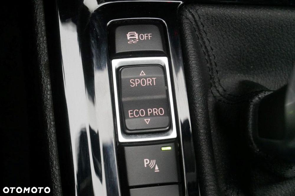 BMW X1 - 24