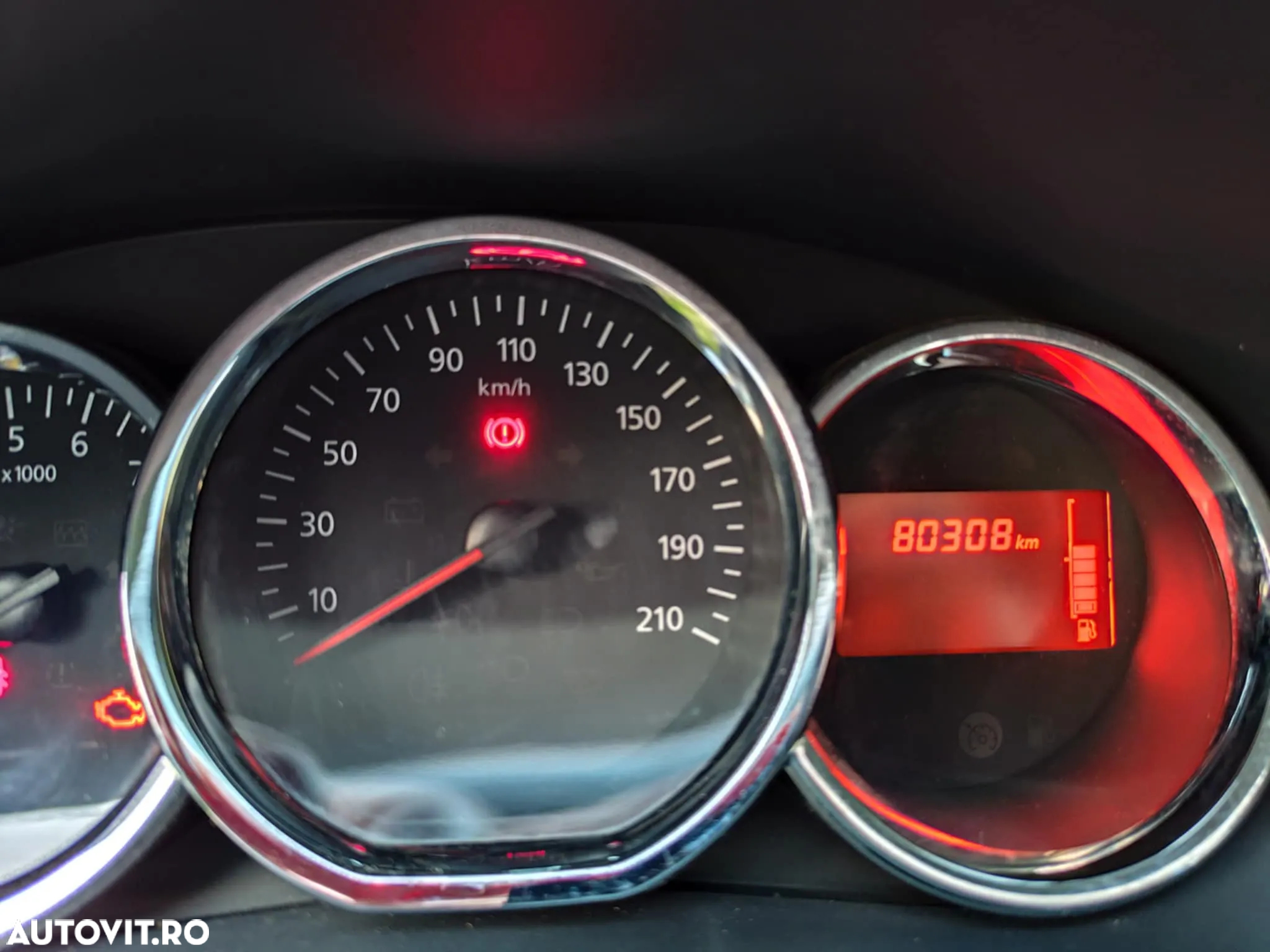Dacia Sandero 0.9 90CP Ambiance - 4