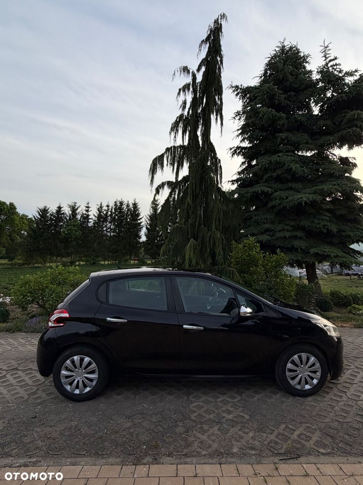 Peugeot 208 1.4 HDi Access - 8