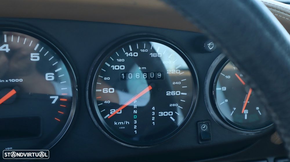 Porsche 911 (993) - 39