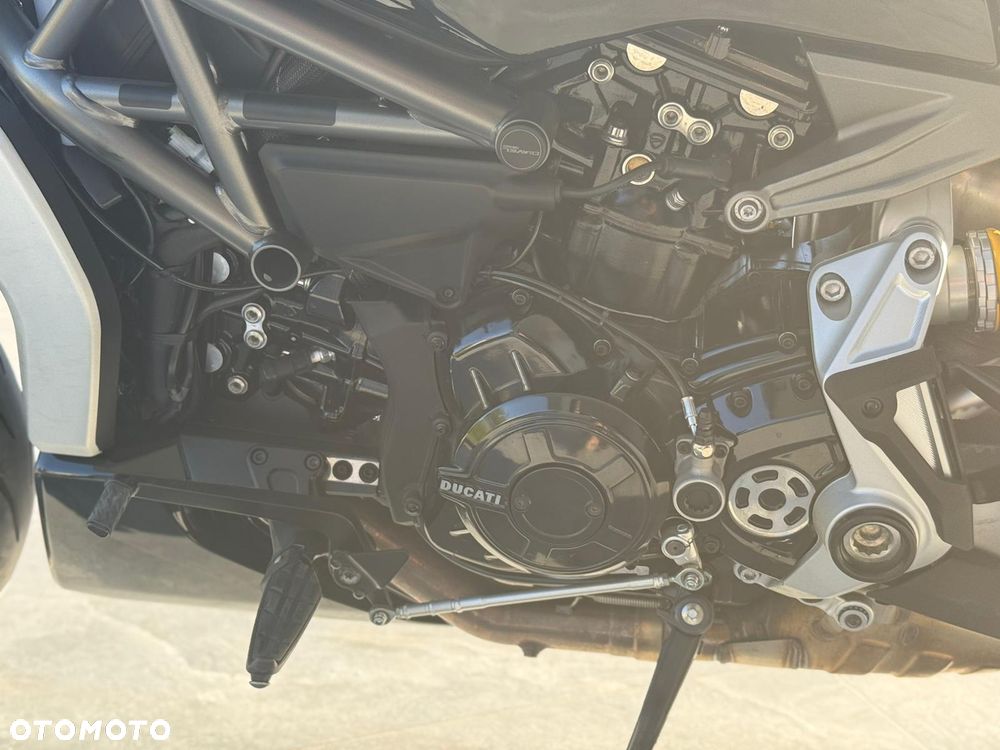 Ducati Diavel - 12
