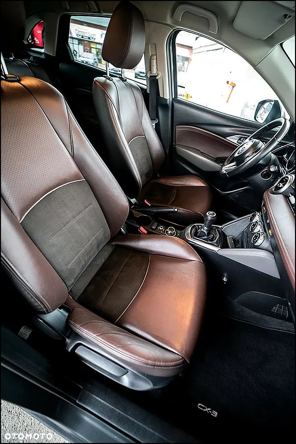 Mazda CX-3 SKYACTIV-G 120 FWD Kizoku Intense - 37