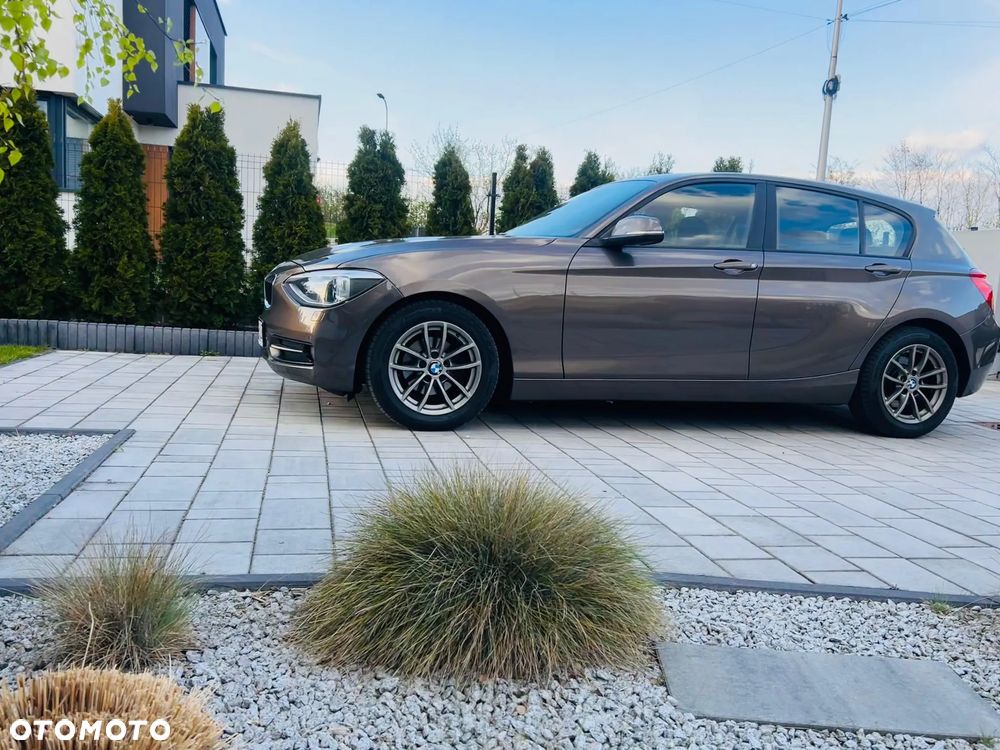 BMW Seria 1 116d EfficientDynamics Edition Sport Line - 11