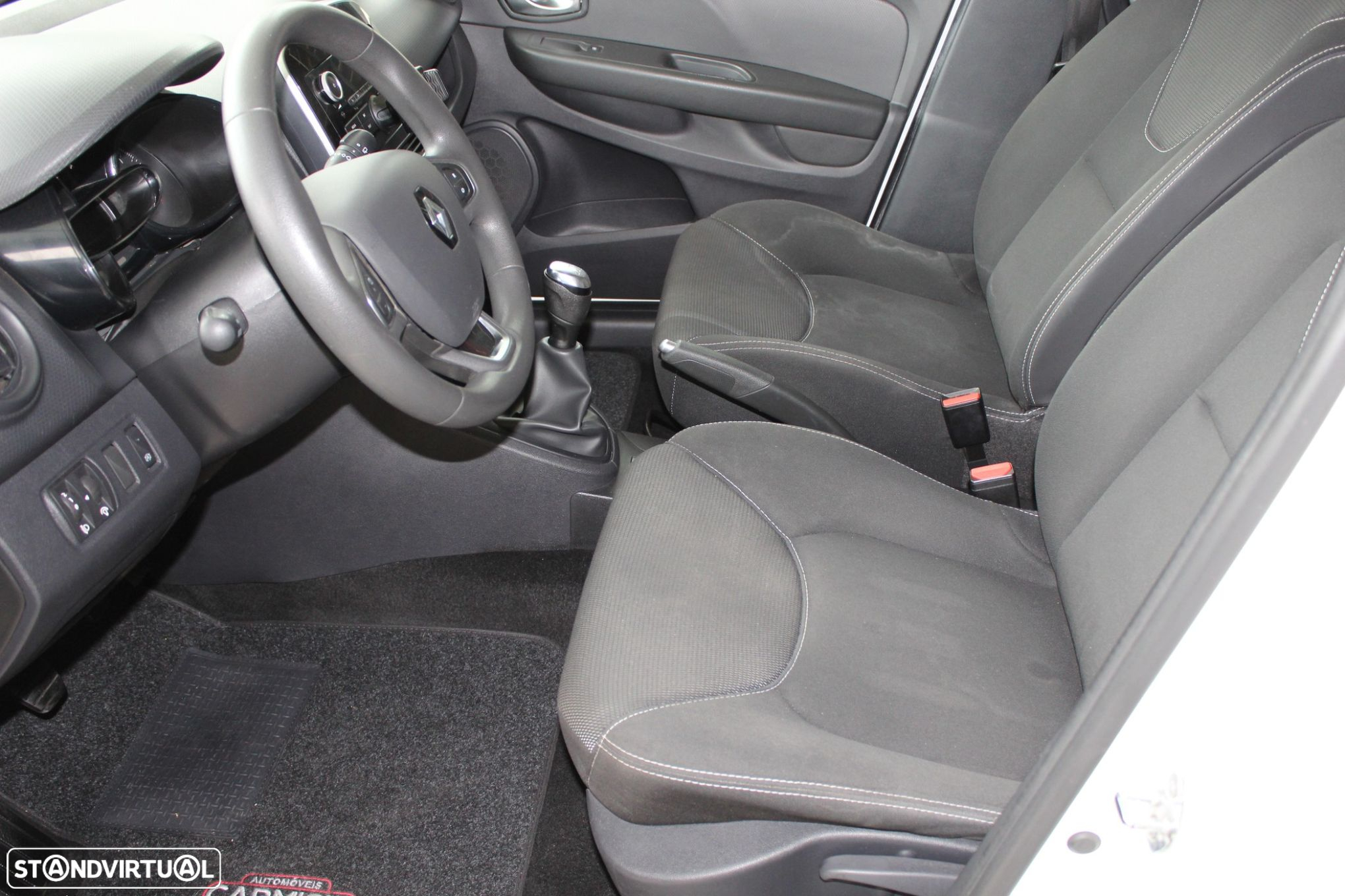 Renault Clio 0.9 TCe Zen - 9