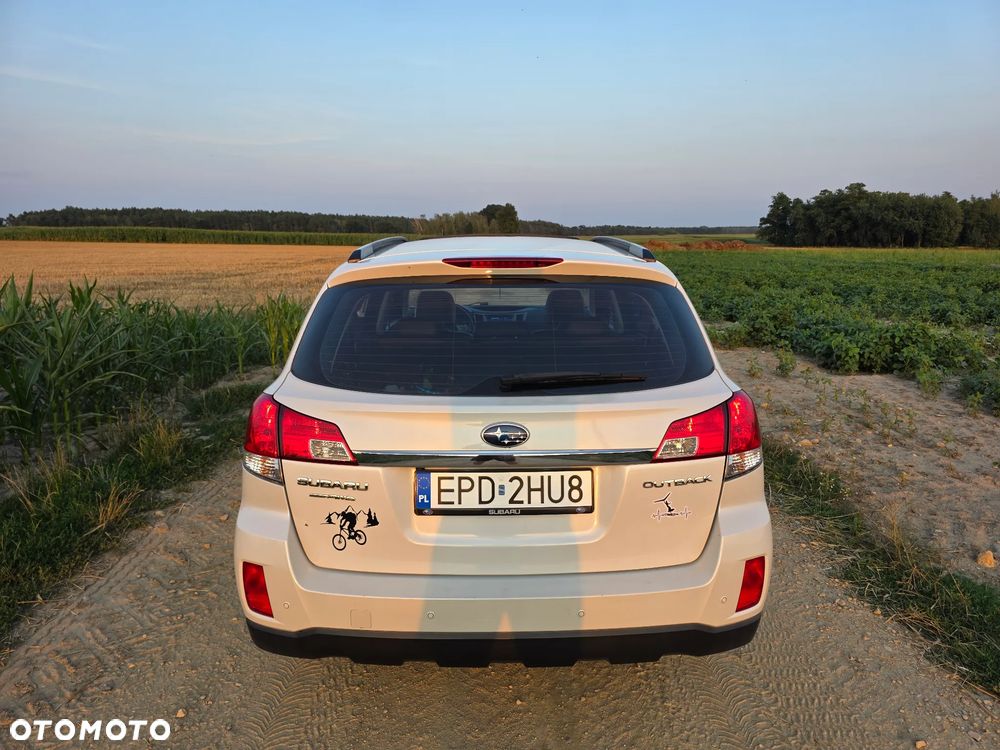 Subaru Outback - 4