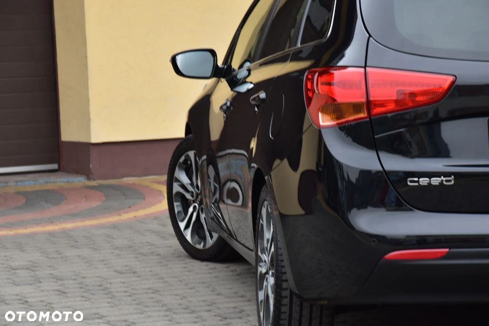 Kia Ceed 1.6 GDI SW DCT Spirit - 7