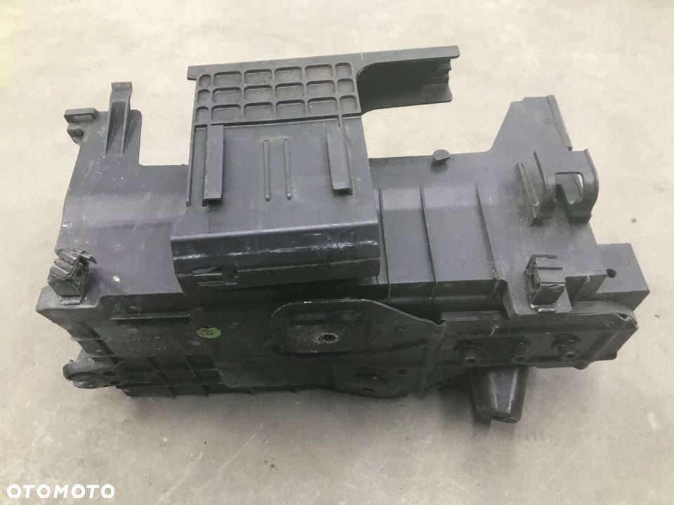 Podstawa akumulatora Opel Insignia A 08-17r. mocowanie półka pokrywa obudowa 13330951 - 5