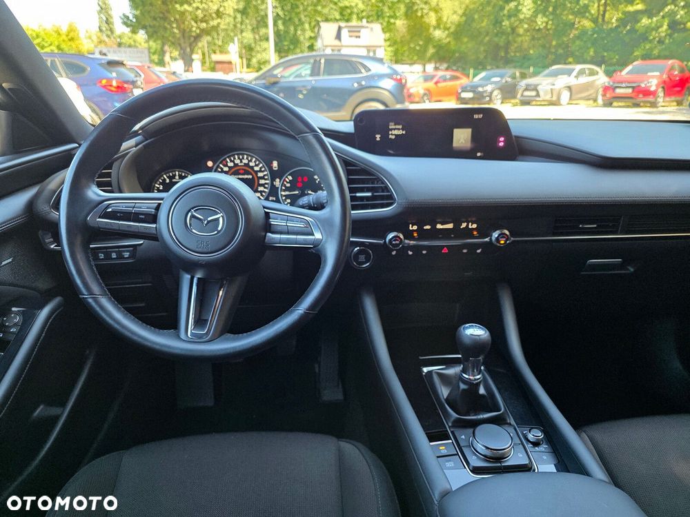 Mazda 3 - 7