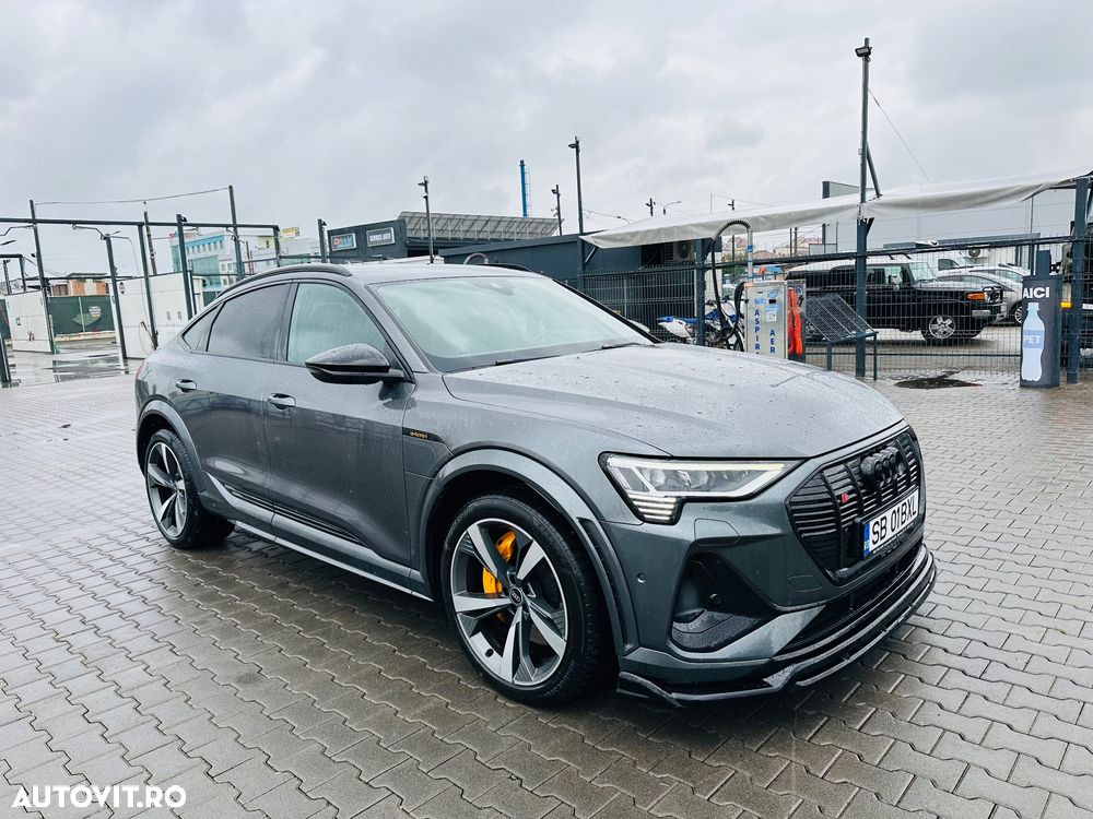 Audi e-tron Sportback S quattro - 3
