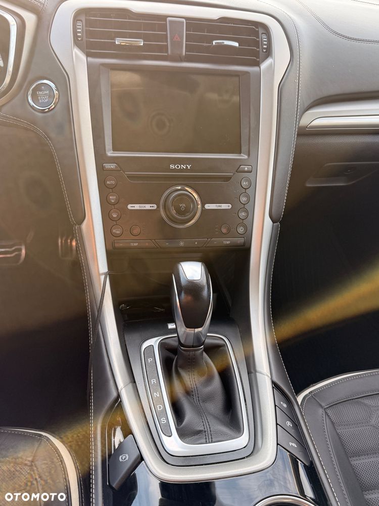 Ford Mondeo Vignale 2.0 TDCi PowerShift - 13