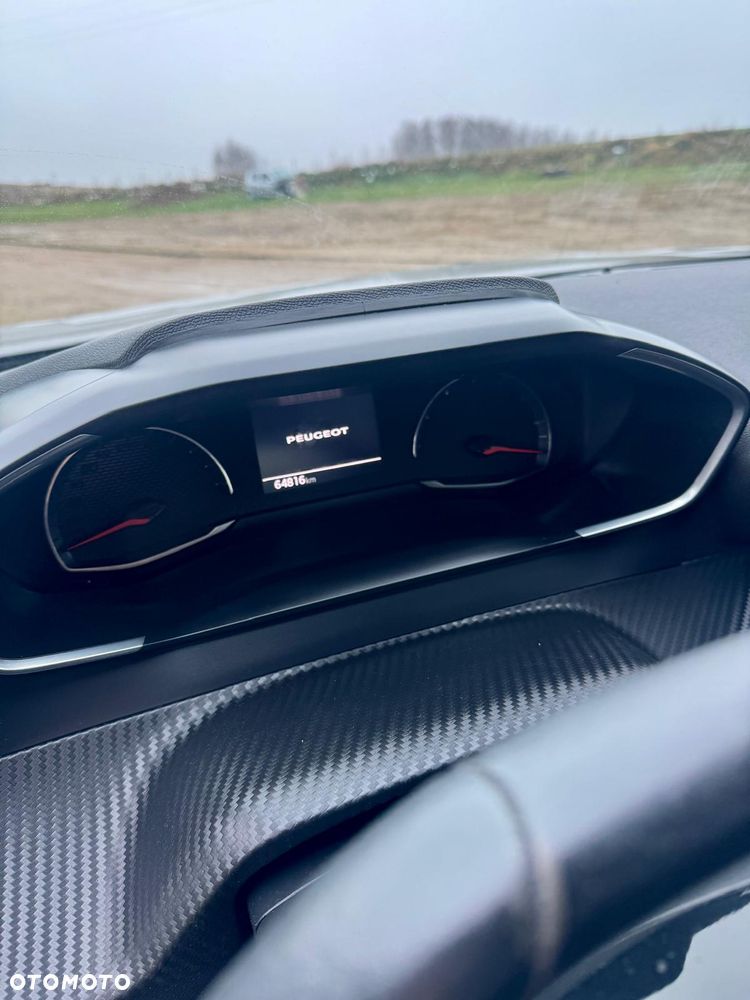 Peugeot 2008 PureTech 100 Active - 17